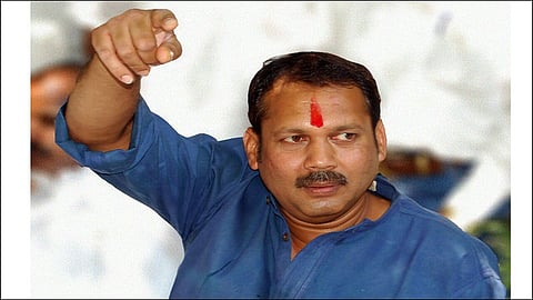 'एसपींपासून आयजीपर्यंत सर्व पोलिसांना माझे सांगणे आहे, आम्ही टॅक्स भरतो म्हणून तुमचे पगार होतात'