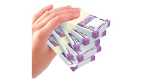 Bait of interest by cheaters in kolhapur marathi news