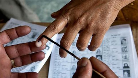 Palghar Lok Sabha by election 19 candidates took 38 nomination papers