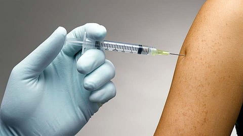 'कॉलेज विद्यार्थ्यांना लस घेण्याचे बंधन नाही'