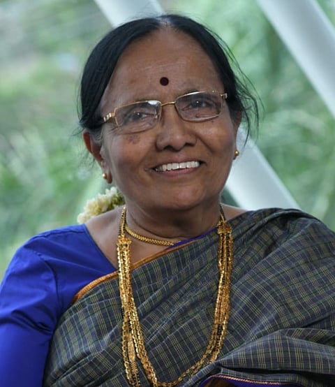 Veteran writer from Solapur Nirmala Mathapati has died of a heart attack.jpg