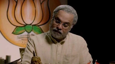 Loksabha 2019 : मोदींना आयोगाचा दणका; आता कुठेच नाही 'झळकणार'!