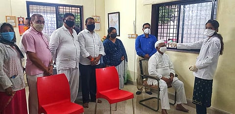 Anna Hazare said, Chief Minister Thackeray is doing a good job