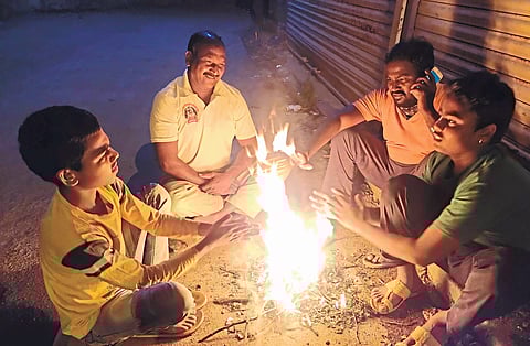 In Ahmednagar, the mercury in the thermometer reached thirteen degrees