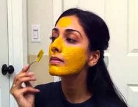 Only yogurt and turmeric will brighten the face