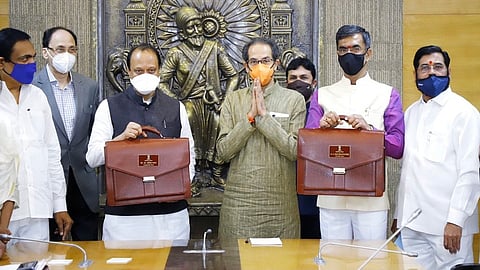 Maharashtra Budget 2021 : अर्थमंत्री अजित पवारांनी बजेटमध्ये मुंबईबद्दल मांडलेले २० महत्वाचे मुद्दे