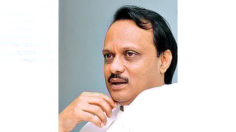 हेल्मेट घालण्यात कमीपणा कसला?