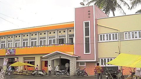 Ashta Palika Sabha in power, administration on the edge from the opposition