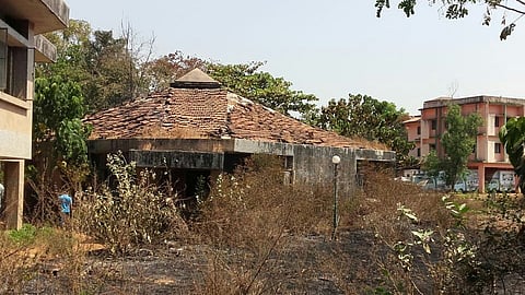 Sindhudurg Zilla Parishad canteen fire kokan marathi news