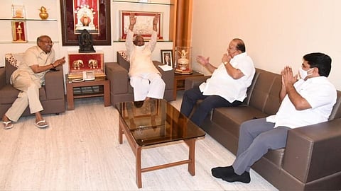 visit hasan mushrif and satej patil on awade in ichalkaranji in kolhapur