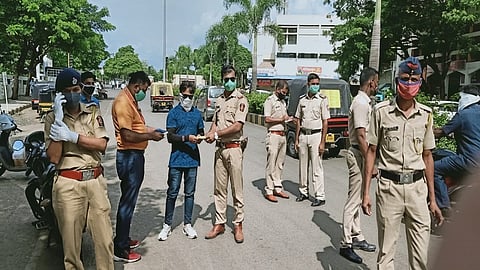 baramati police.jpg