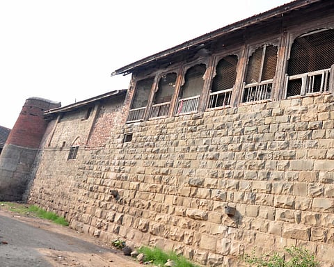 residenational photo