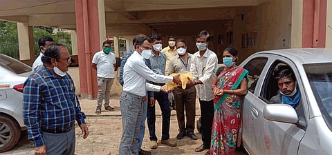 help of administration couple was sent karnataka to Nagpur