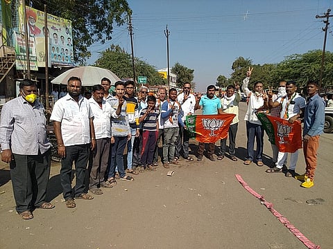 अमरिशभाई पटेल यांच्या विजयानिमित्त निजामपूर-जैताणेत जल्लोष