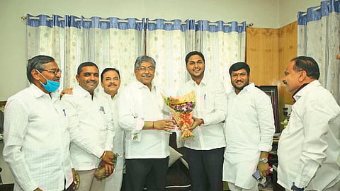 Senior Congress leader C B Patils son Yaraj Patil entry in bjp