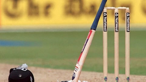 दोन षटकांमधील वेळकाढूपणास लगाम