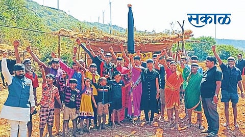 झऱ्यांच्या पाण्यासाठी अश्रूंचे झरे! पोलिस व महसूल प्रशासनाला फुटेना पाझर