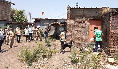 deshi liquor shop.jpg