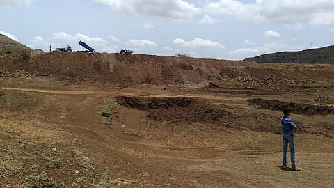 खुडाणे(ता.साक्री): शिवारातील घटबारी धरण