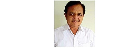 doctor commits suicide by tearing stomach due to intolerance