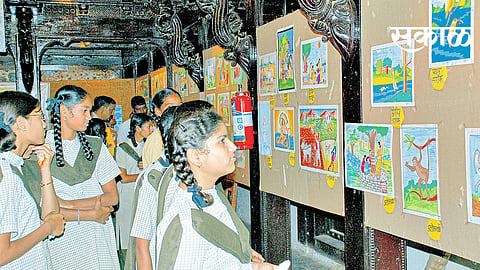 चित्रकृती अनुभवण्याचे आनंदक्षण