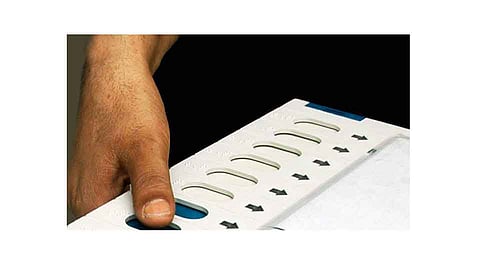 Loksabha 2019 : आंबोली ग्रामस्थांचा मतदानावर बहिष्कार