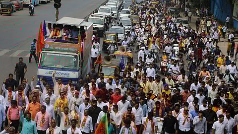 fake party workers in Chandrakant patil rally at Pune