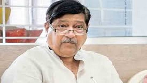 खासदार गिरीश बापट