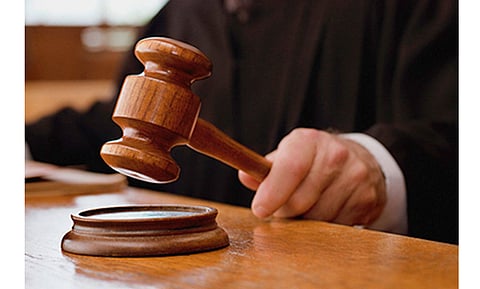 न्यायालयाने नोटीस बजावली अन् रखडलेल्या घटस्फोटाचा मार्ग झाला मोकळा