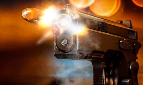 Akola shocking: He fired a shot at the headmaster of Washim school