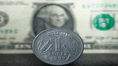रुपयाची घसरगुंडी; सहा महिन्यांतील नीचांकी पातळीवर