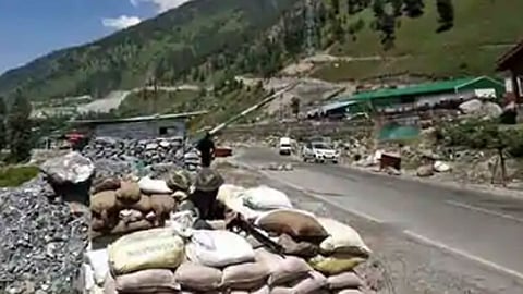 भारत-चीनच्या वादात रशियाचा हस्तक्षेप नाही