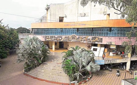 Expenses more than income : Rajarambapu Natyagriha in Islampur