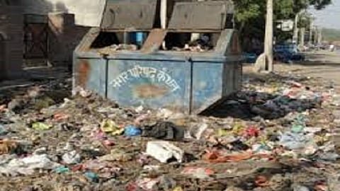 Kolhapur Container Free in New Year