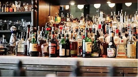 मुंबईत रेस्टॉरंट्स सुरू; पण मद्यविक्रीसाठी वेळ काय?