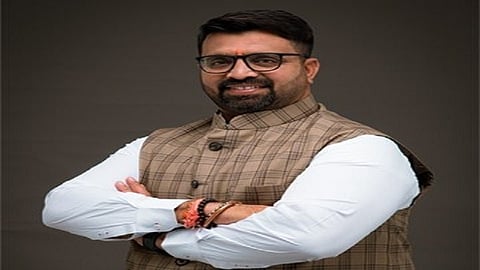 भाजप आमदाराला कोरोना; फडणवीस व शरद पवारांच्या बैठकीला होते हजर!