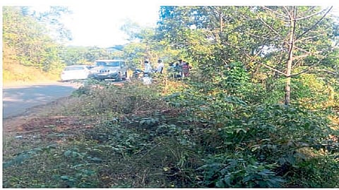 accident of one two wheeler person in mandangad his dead body found after three days ratnagiri