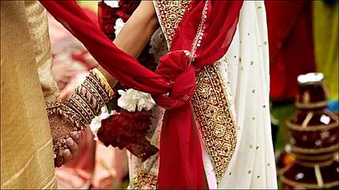 groom died next day after wedding and 100 people tested positive at bihar