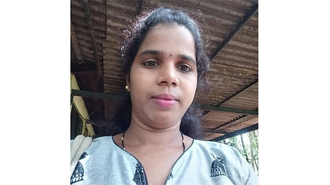 injured in flash seriously milan dead in kudal kokan marathi news