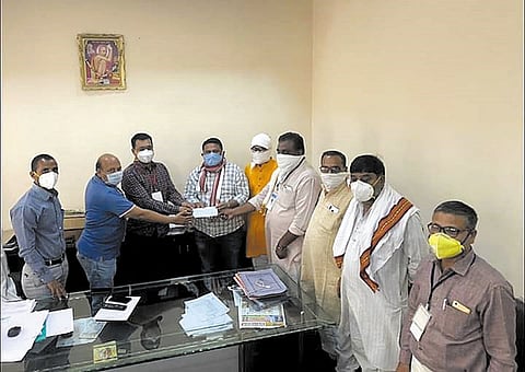 mla akash fundkar in khamgaon.jpeg