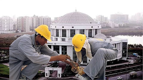 उद्योगनगरी नवी मुंबईची गती मंदच; कामगारांच्या कमतरतेचा परिणाम