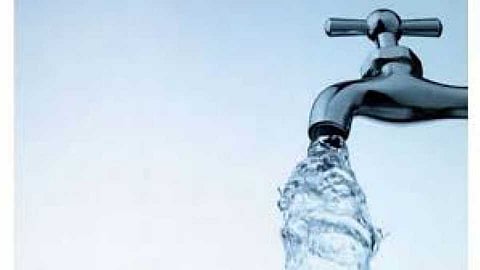 Who pays the fine of the contractor of phase two water scheme, Yelulkar's question