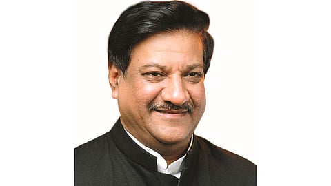 'बुलेट ट्रेनचा विरोध प्रभूंच्या अंगाशी'