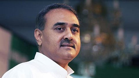 महासंघातून पटेल ‘ऑफसाइड’