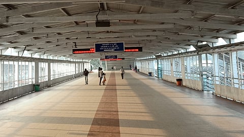 pune-railway-station.jpg