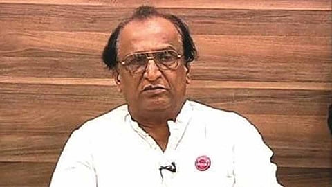 शेतकरी संघटनांची कार्यपद्धती देशी दारू दुकानांसारखी; रघुनाथदादांची शेट्टी, खाेतांवर टीका