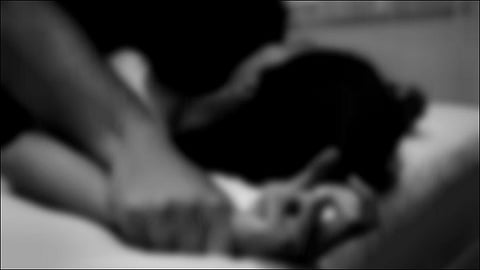 husband blast in ayodhya two people injured at uttar pradesh