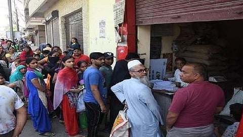Pay insurance grain protection to ration grain shopkeepers