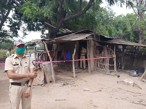 महाराष्ट्र हादरला जळगावमध्ये चार चिमुकल्यांची कुऱ्हाडीचा घाव घालून हत्या !