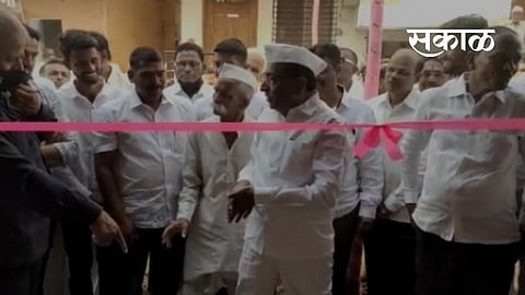 Shiv Pratishthan Sambhaji Bhide aalsand mask case political marathi news